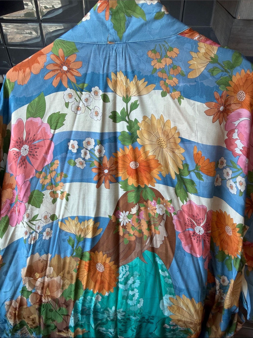 SPELL Carrie Robe - Picture 6 of 12